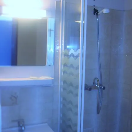 Otel Duchesse Anne 2*