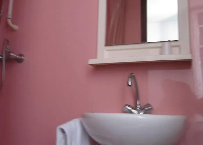 Duchesse Anne فندق لورد