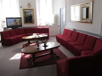 Duchesse Anne 3* Λούρδη